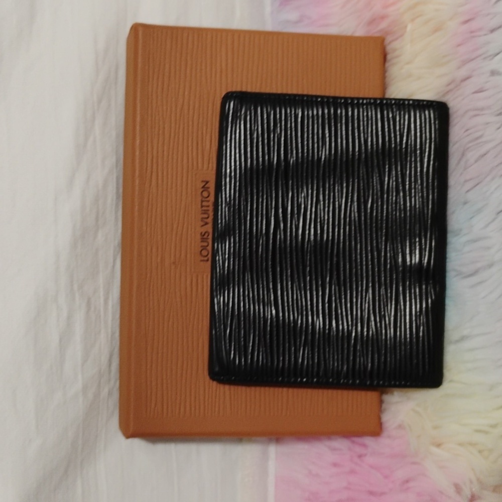 SALE! Authentic Louis Vuitton Black Epi Coin & Card Purse Vintage Wallet Unisex - Picture 6 of 13